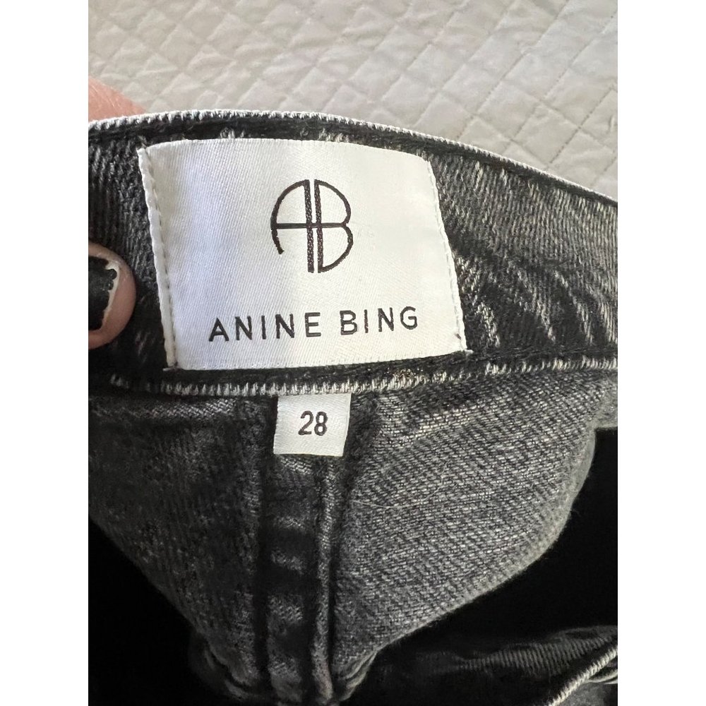 Stylish Gray Women's Straight Leg Jeans - Picture 6 of 12